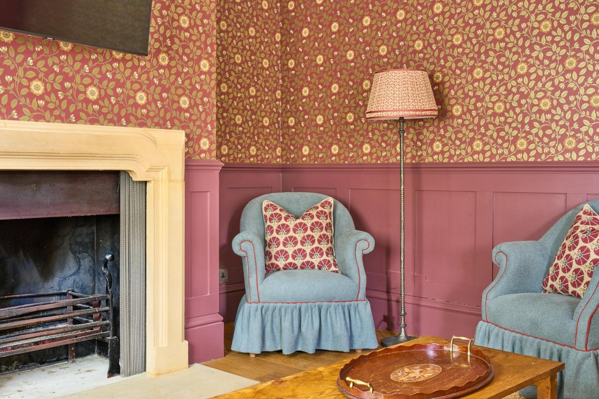 The Mitre, Hampton Court Hotel Kingston upon Thames  Bagian luar foto Interior of the house